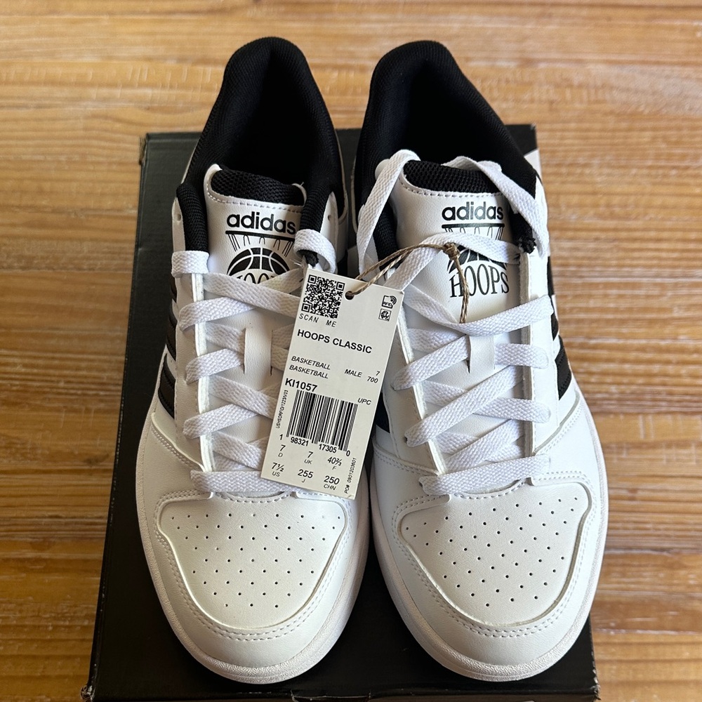 Adidas Hoops Classic Men’s 7.5 White and Black Hoops Classic Low-Top Sneakers